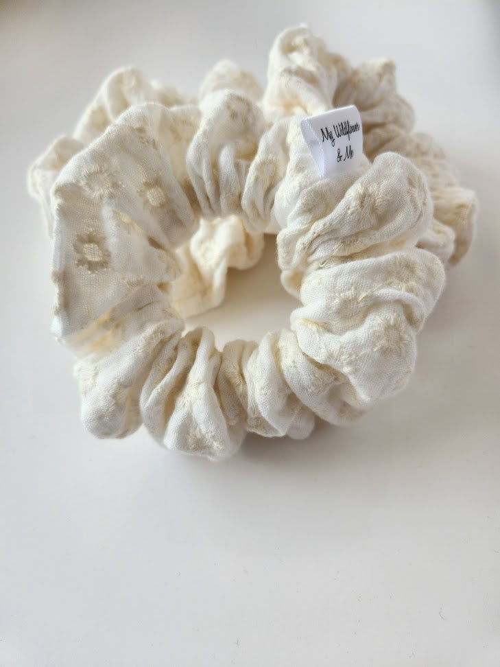 White with Cream Embroidery Double Gauze Scrunchie