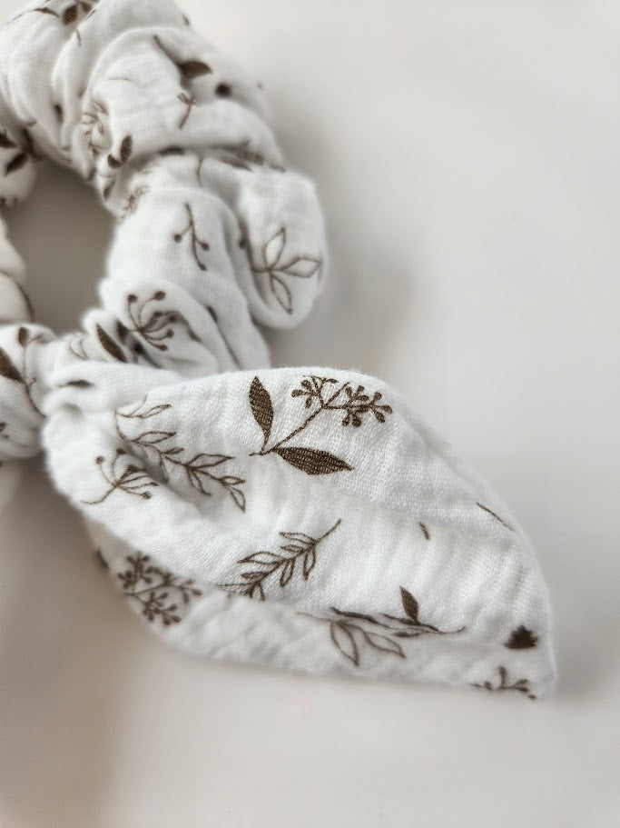 Leaves Double Gauze Bow Scrunchie