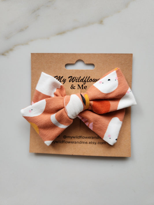Orange Ghosts Medium Pinwheel Bow