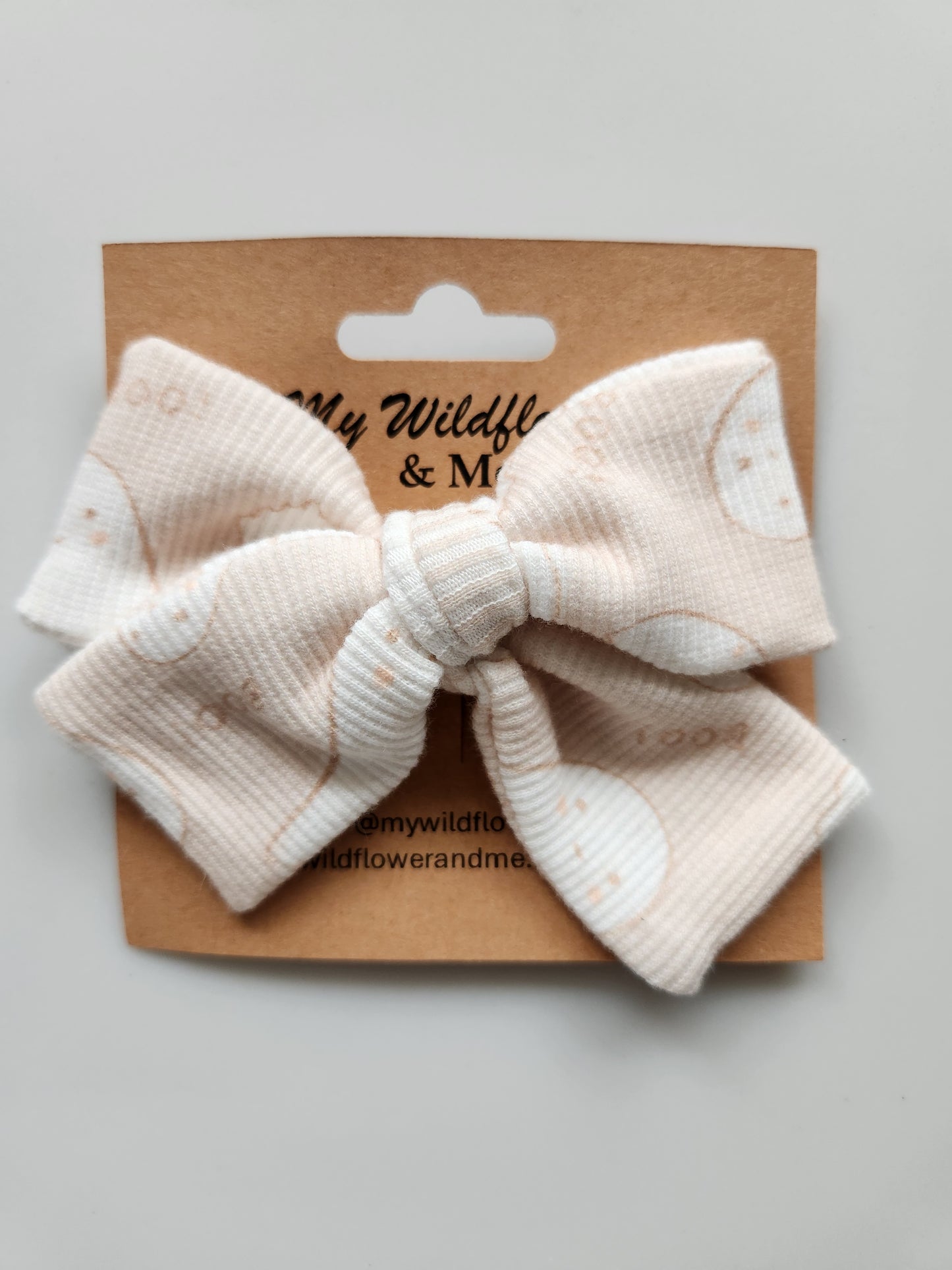 Blushing Boos Medium Pinwheel Bow