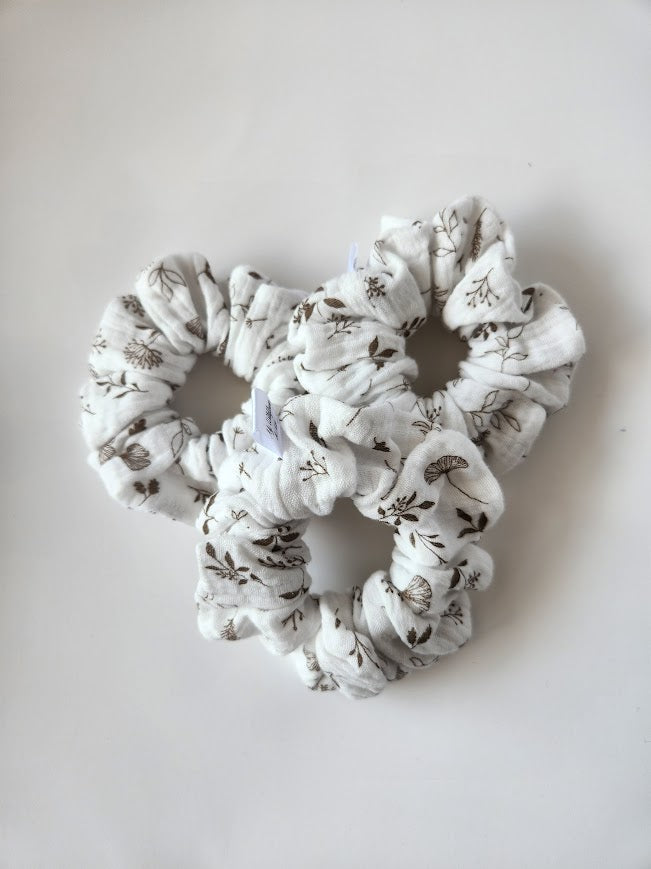 Leaves Double Gauze Scrunchie