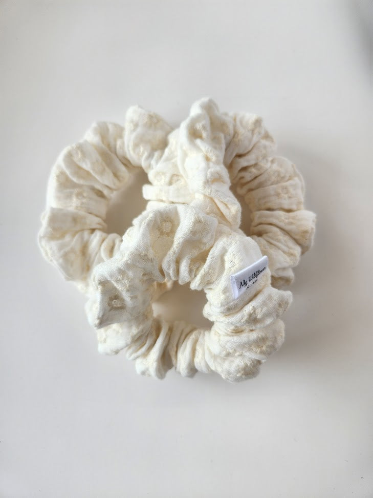 White with Cream Embroidery Double Gauze Scrunchie