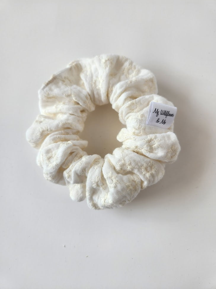 White with Cream Embroidery Double Gauze Scrunchie