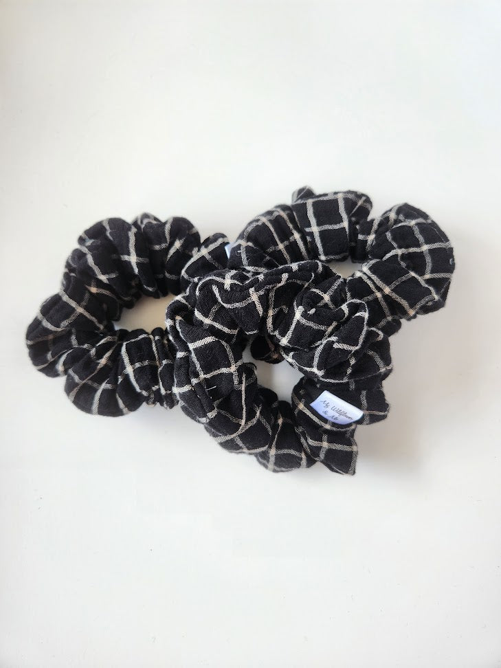 Black Checkered Double Gauze Scrunchie