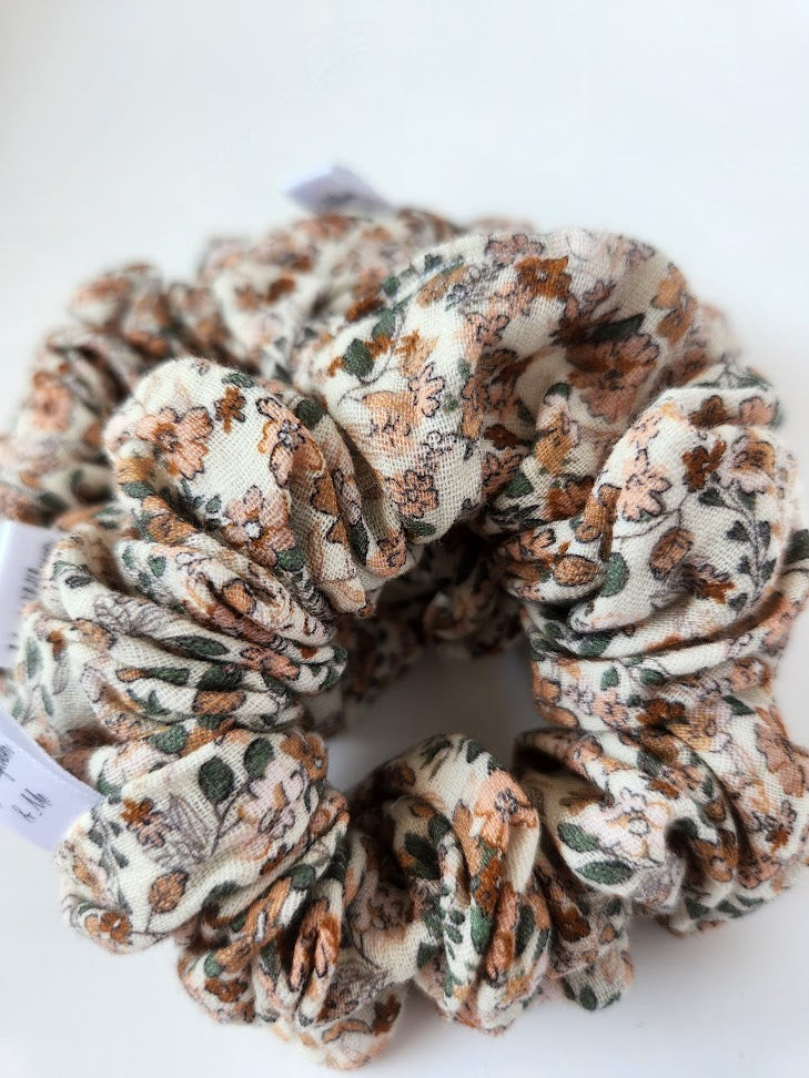 Cacao Flowers Double Gauze Scrunchie