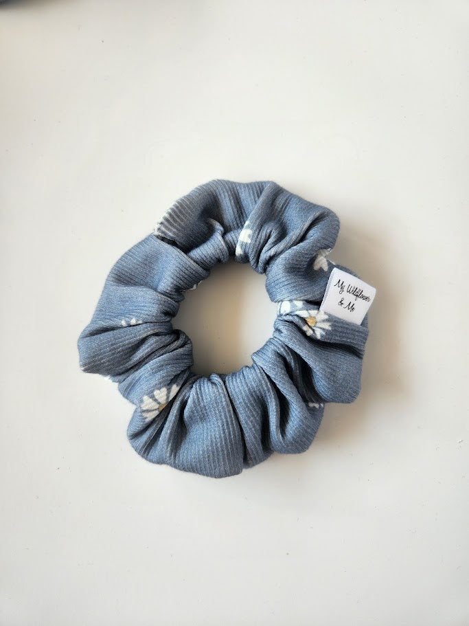 Rib Knit Blue Daisy Scrunchie
