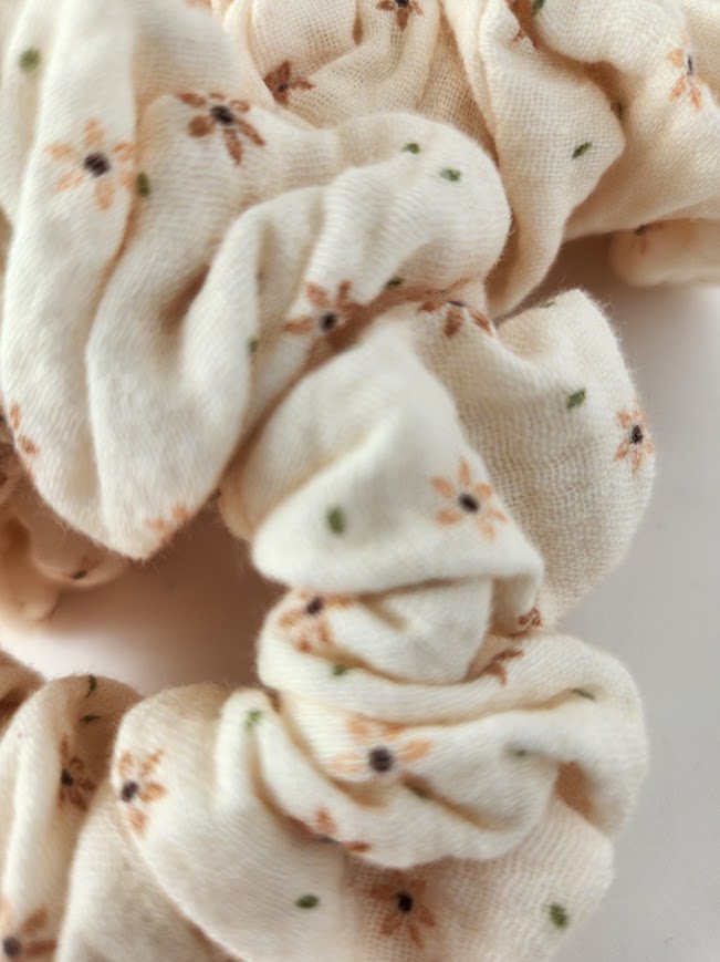 Star Flower Double Gauze Scrunchie