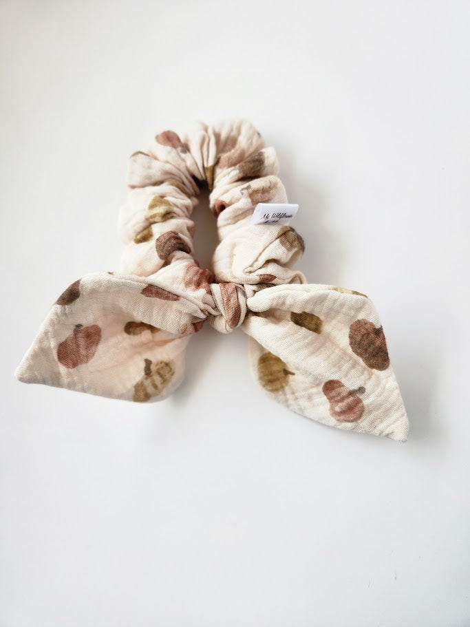 Neutral Pumpkins Double Gauze Bow Scrunchie