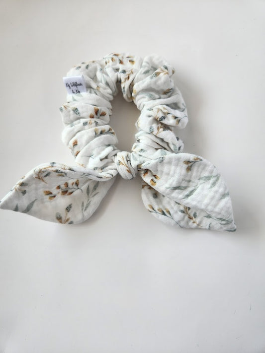 Green Leaves Double Gauze Bow Scrunchie