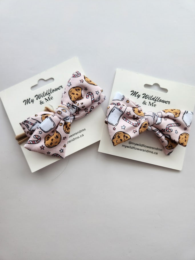 Milk and Cookies Pinwheel Bow
