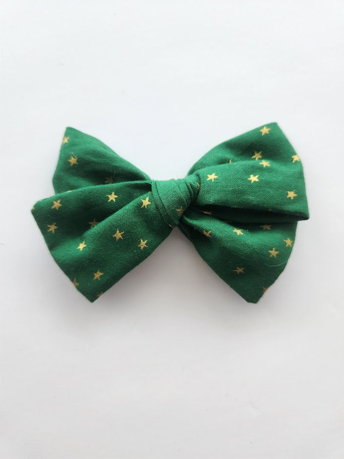 Green with Gold Stars Pinwheel Bow
